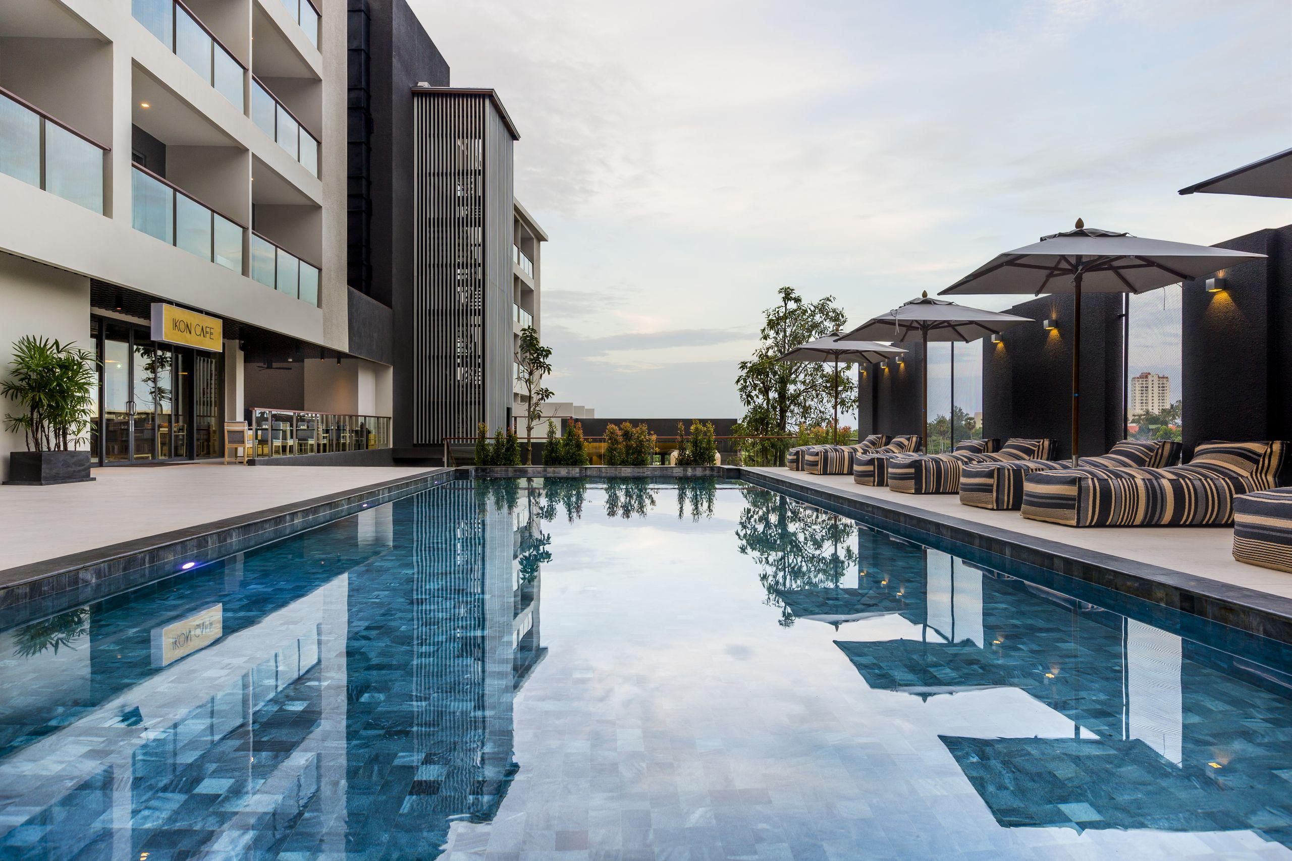 Hotel Ikon Phuket - Sha Extra Plus Karon Εξωτερικό φωτογραφία